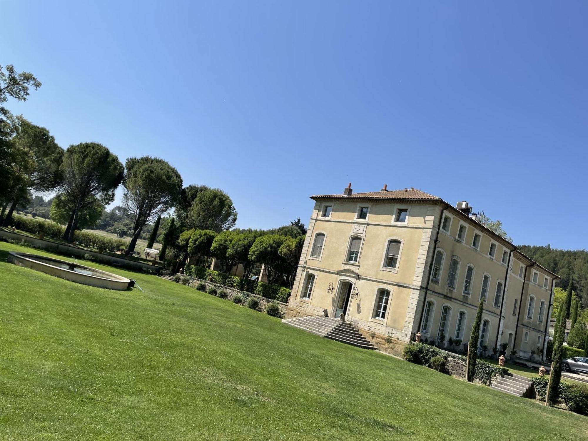 Chateau Talaud Loriol-du-Comtat Exteriér fotografie