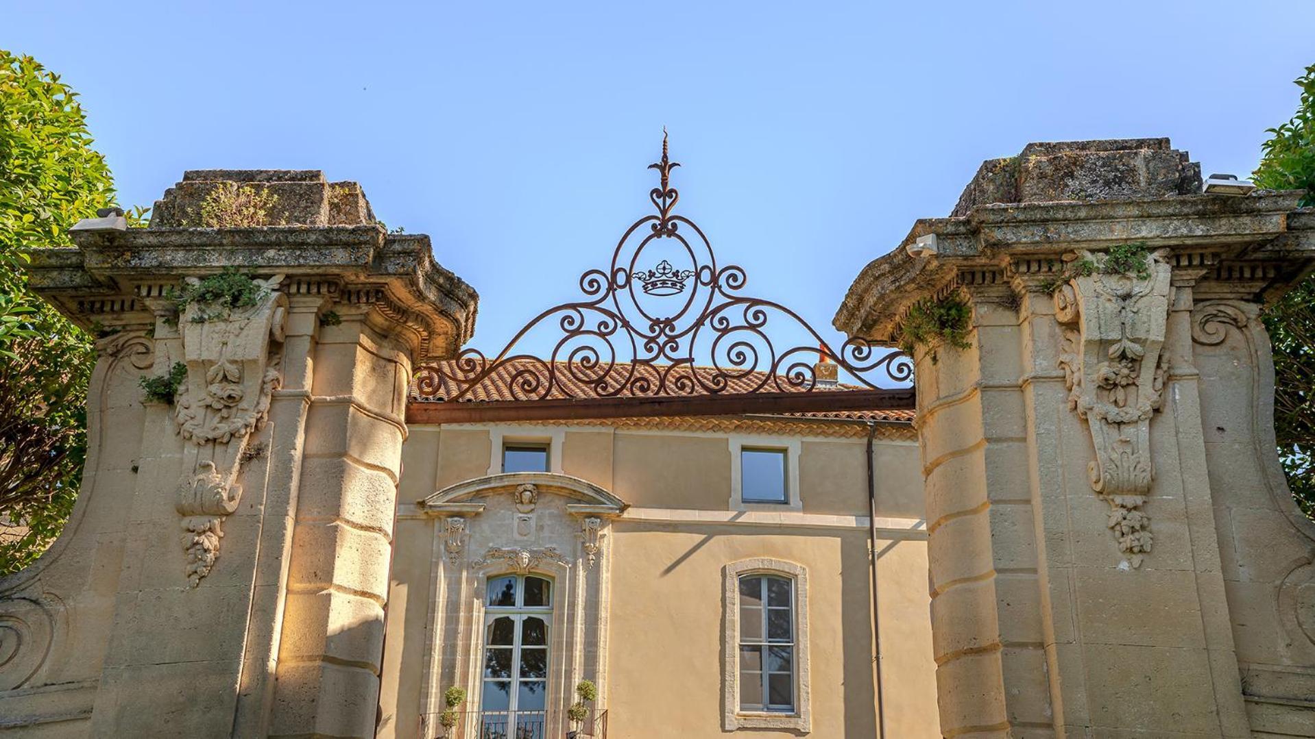 Chateau Talaud Loriol-du-Comtat Exteriér fotografie