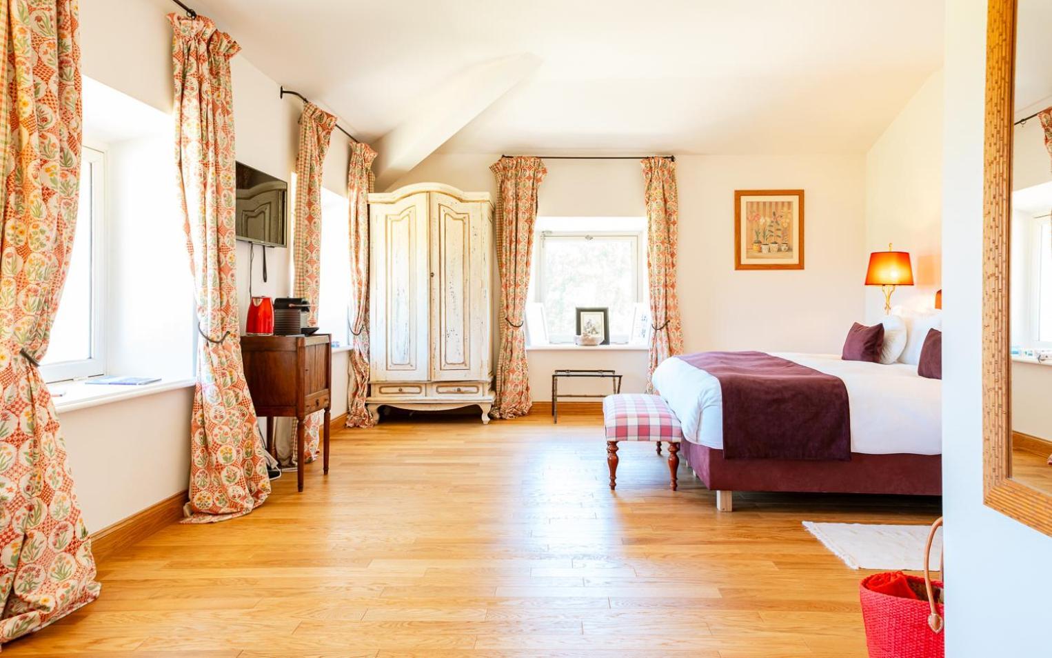 Chateau Talaud Loriol-du-Comtat Pokoj fotografie